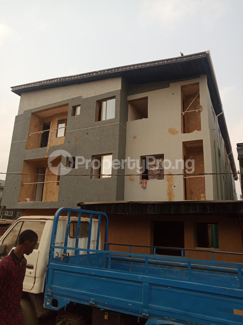 2 bedroom Flat / Apartment for sale Ikorodu road(Ilupeju) Ilupeju Lagos