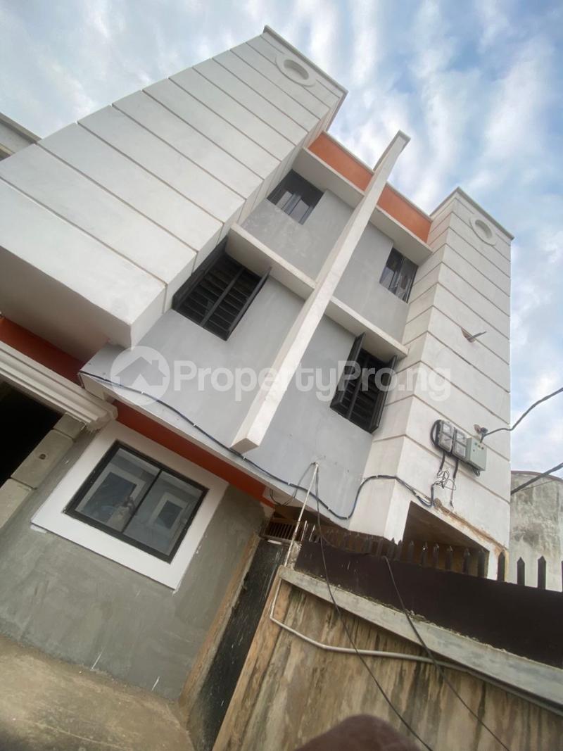 2 bedroom House for rent Soluyi Gbagada Lagos