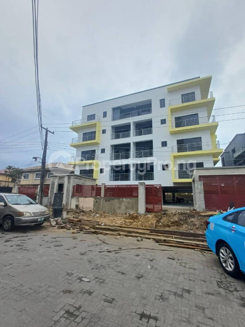 2 bedroom Flat / Apartment for rent Off Admiralty Way Lekki Phase 1 Lekki Lagos