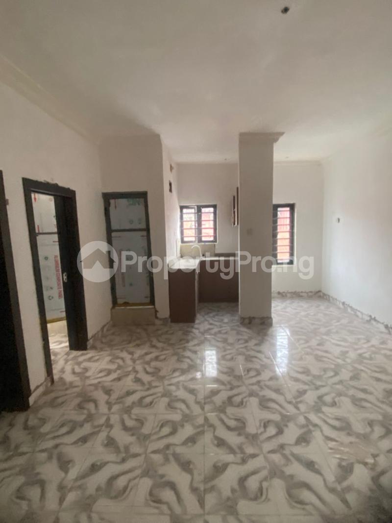 2 bedroom Flat / Apartment for rent Somolu Shomolu Shomolu Lagos