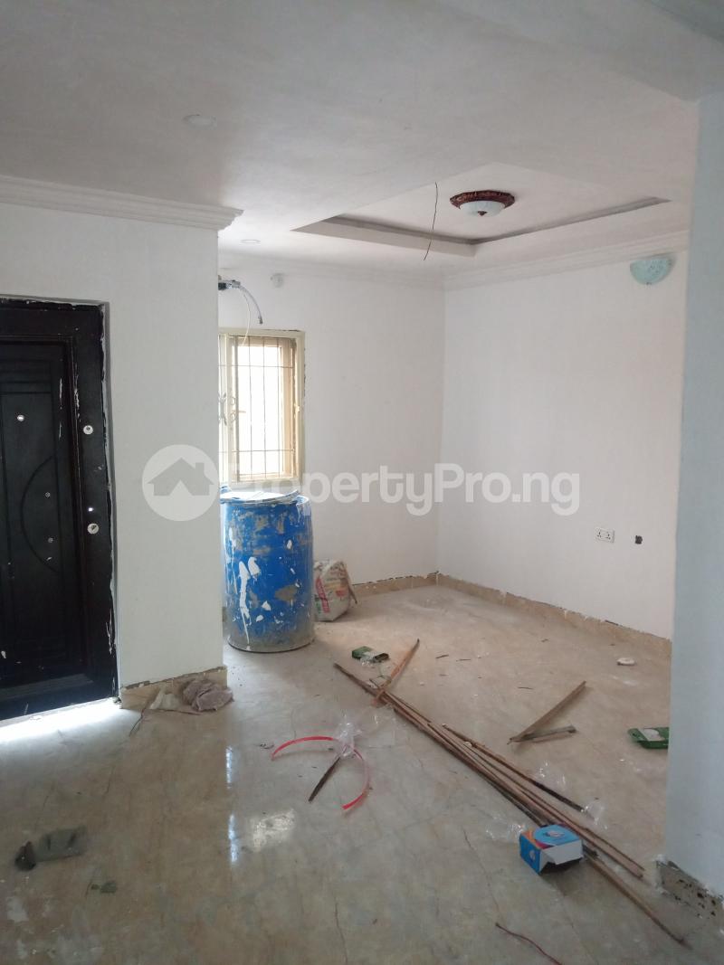 2 bedroom Flat / Apartment for rent Adekunle Adekunle Yaba Lagos