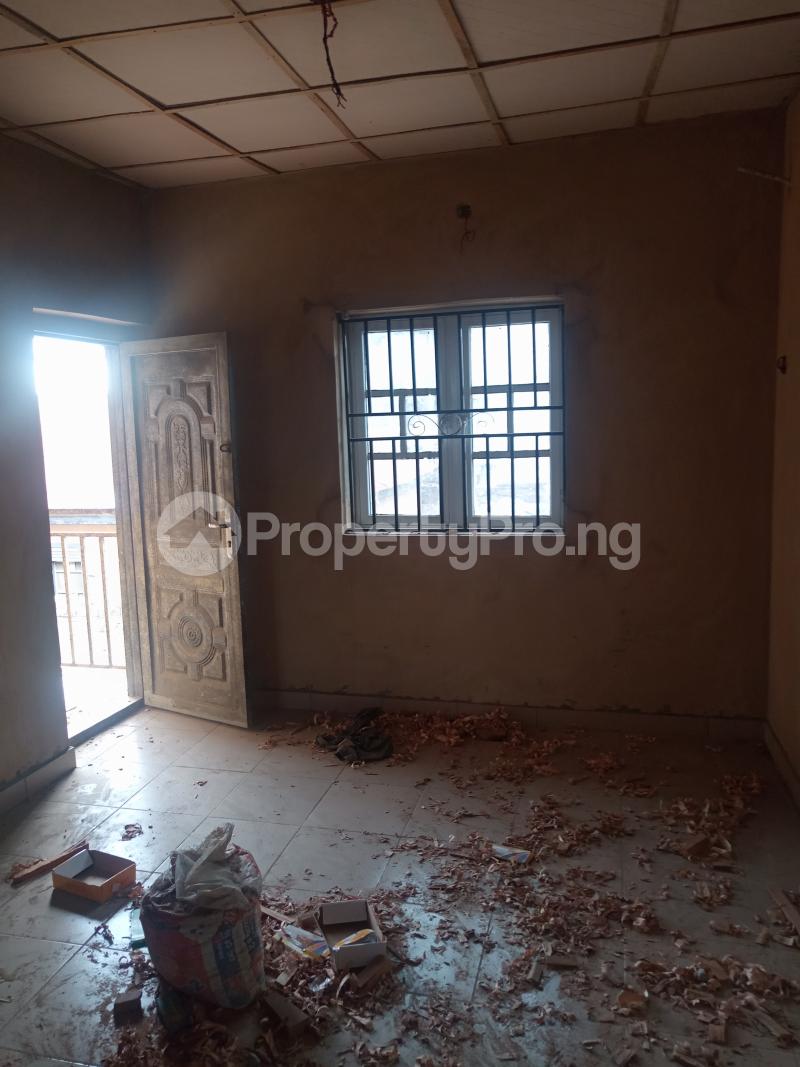 2 bedroom Flat / Apartment for rent Somolu Shomolu Shomolu Lagos
