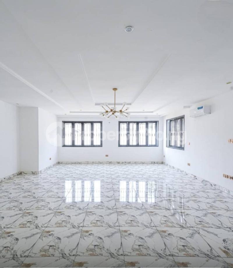 2 bedroom House for sale Ikoyi Lagos