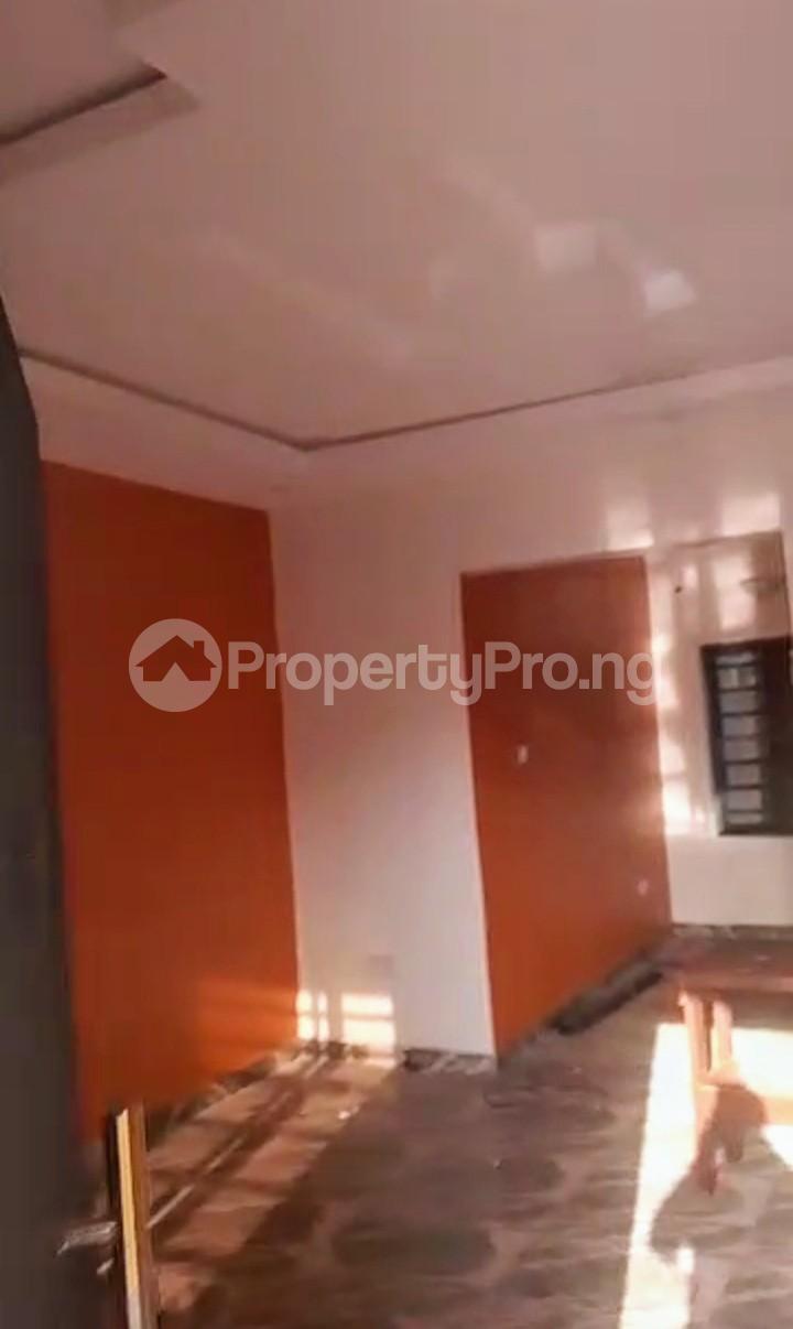 2 bedroom Flat / Apartment for rent Mowowole,oreta Igbogbo Ikorodu Lagos - 2