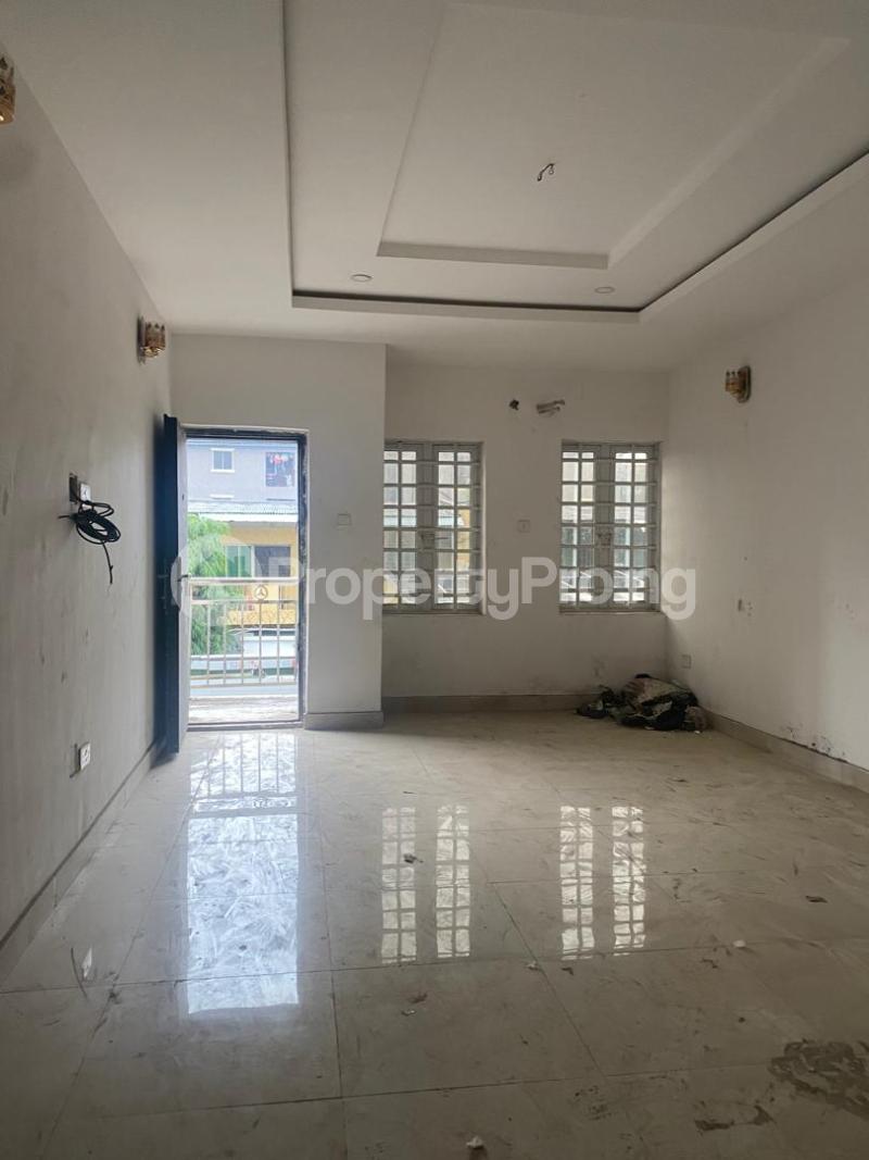 2 bedroom Flat / Apartment for rent Ebute Meta Adekunle Yaba Lagos