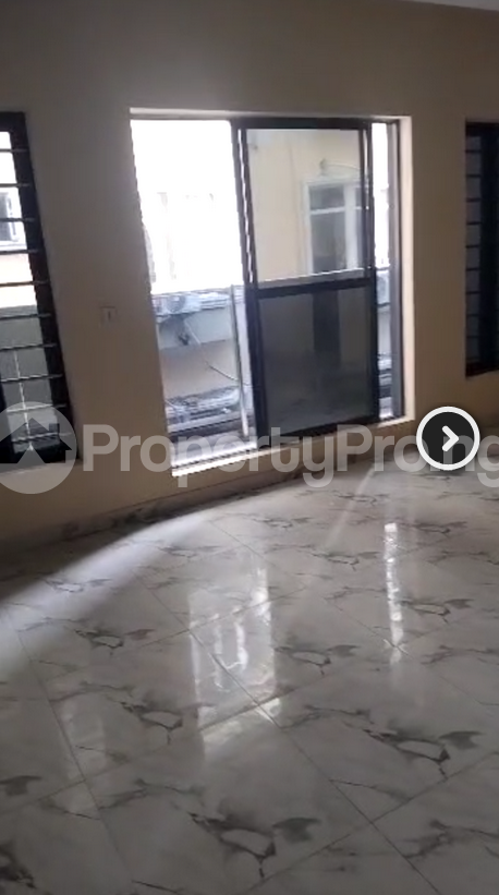 2 bedroom Flat / Apartment for rent chevron Lekki Lagos - 0