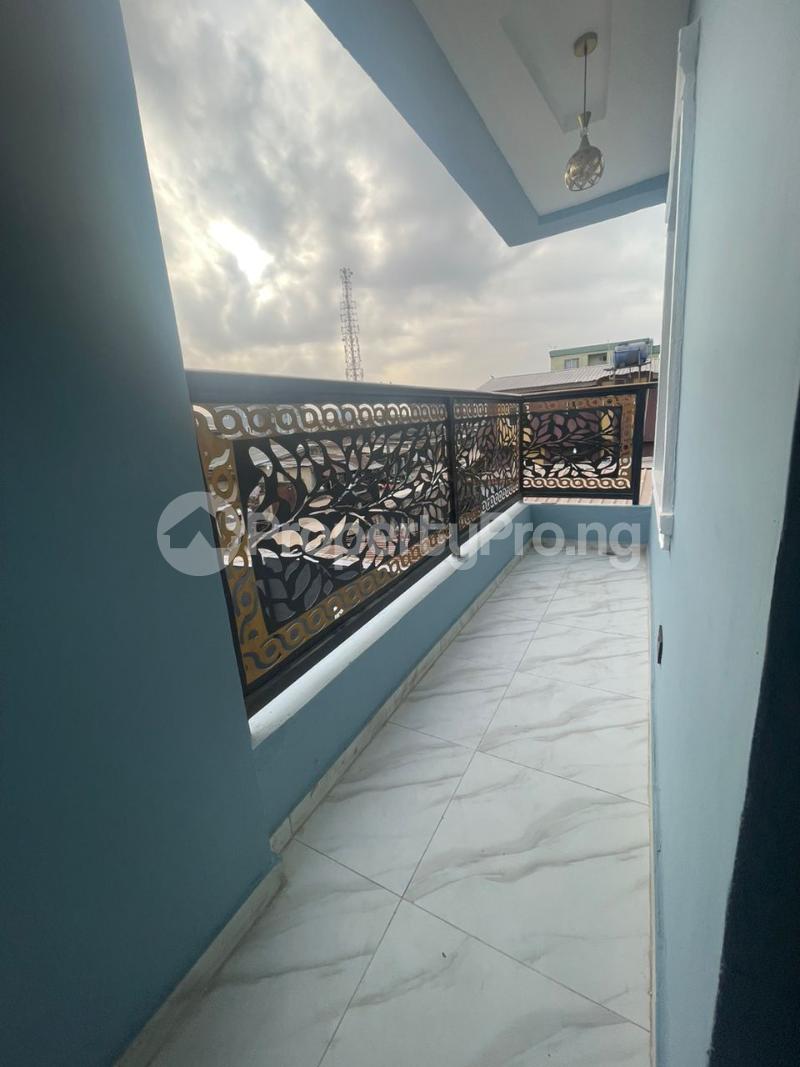 2 bedroom Flat / Apartment for rent Onike Iwaya Yaba Lagos
