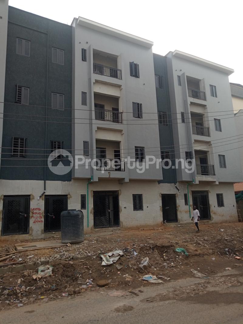2 bedroom Flat / Apartment for rent Sabo Yaba Lagos