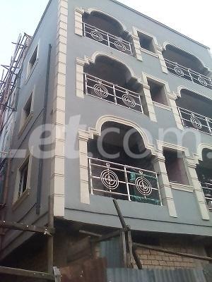 2 bedroom Flat / Apartment for rent Off Borno Way Lagos