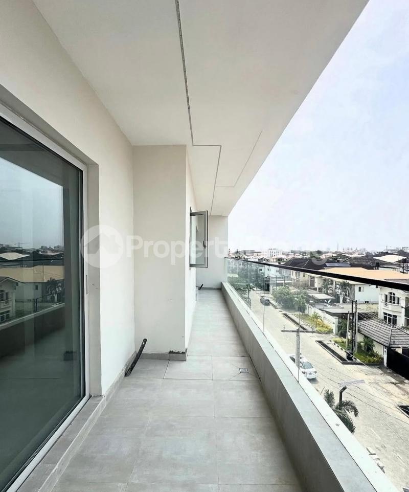 2 bedroom House for rent Lekki Phase 1 Lekki Lagos
