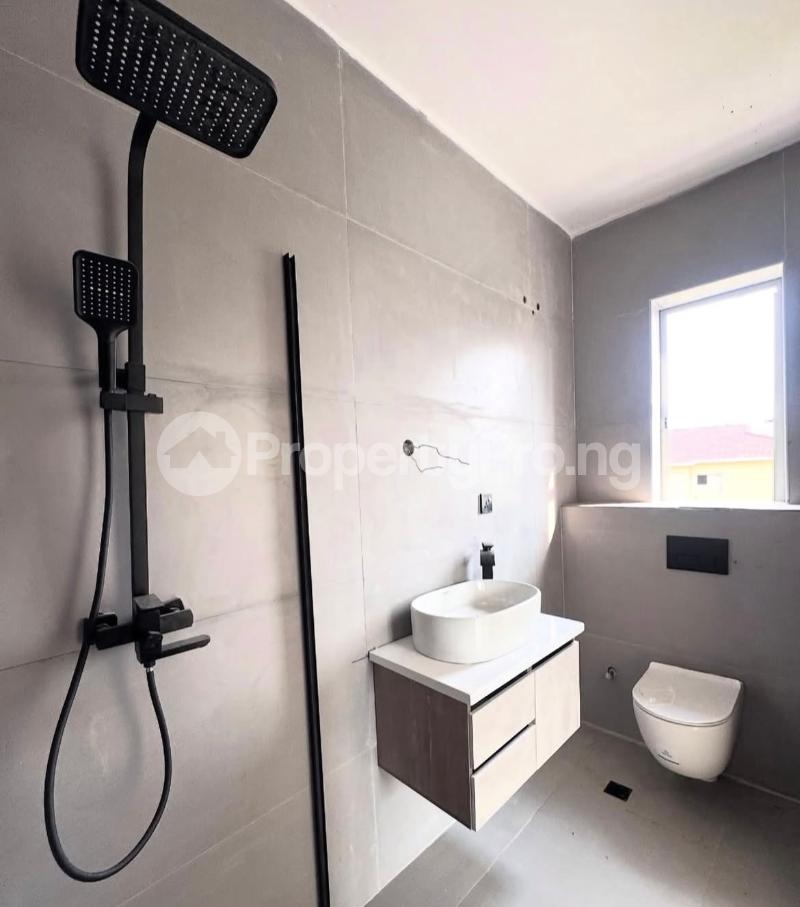2 bedroom House for rent Lekki Phase 1 Lekki Lagos