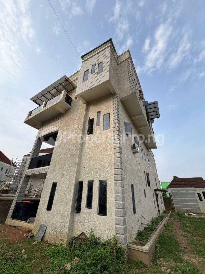 2 bedroom House for sale Ps Court ,adenuga ,old Bodija Bodija Ibadan Oyo - 0
