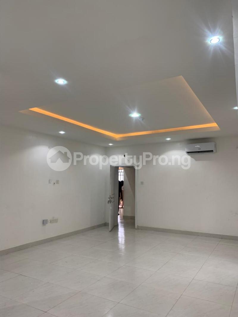 2 bedroom Flat / Apartment for rent Victoria Island Lagos. Ahmadu Bello Way Victoria Island Lagos