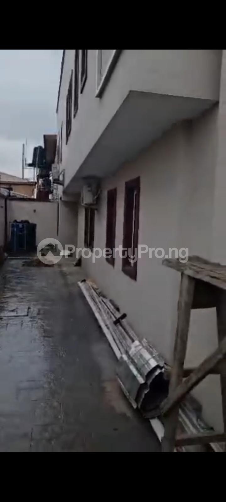 2 bedroom House for rent Gbagada Phase 2 Gbagada Lagos