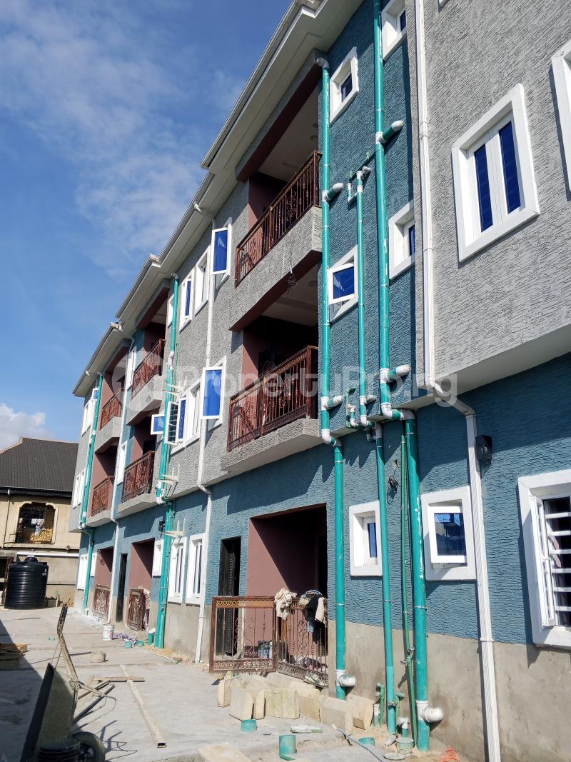 2 bedroom Flat / Apartment for rent Bucknor Isolo Lagos