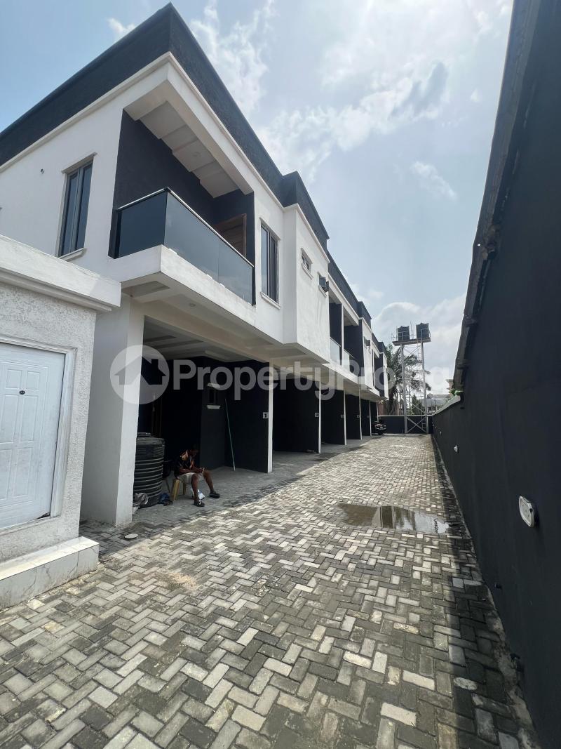 2 bedroom House for sale Ajah Lagos