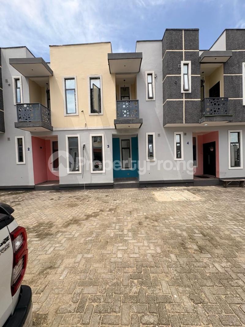 2 bedroom House for sale Badore Ajah Lagos