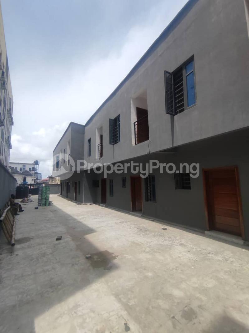 2 bedroom House for rent Ologolo Lekki Lagos