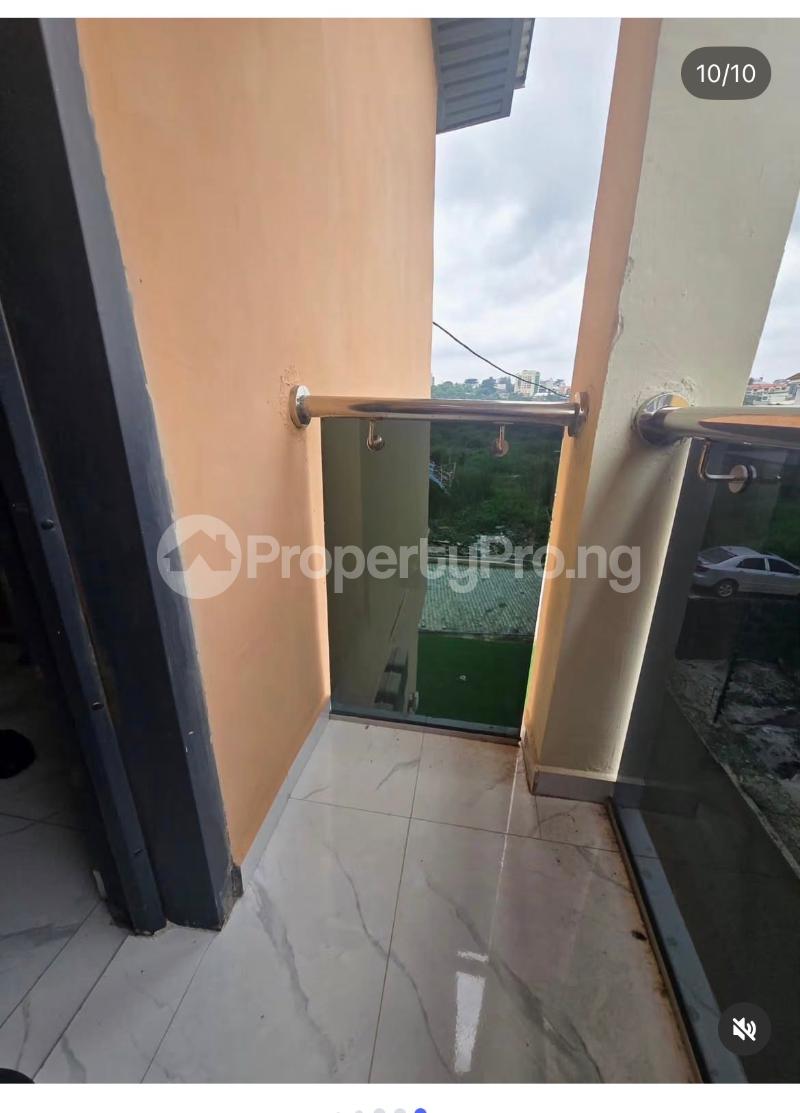 2 bedroom House for sale Maryland Maryland Lagos