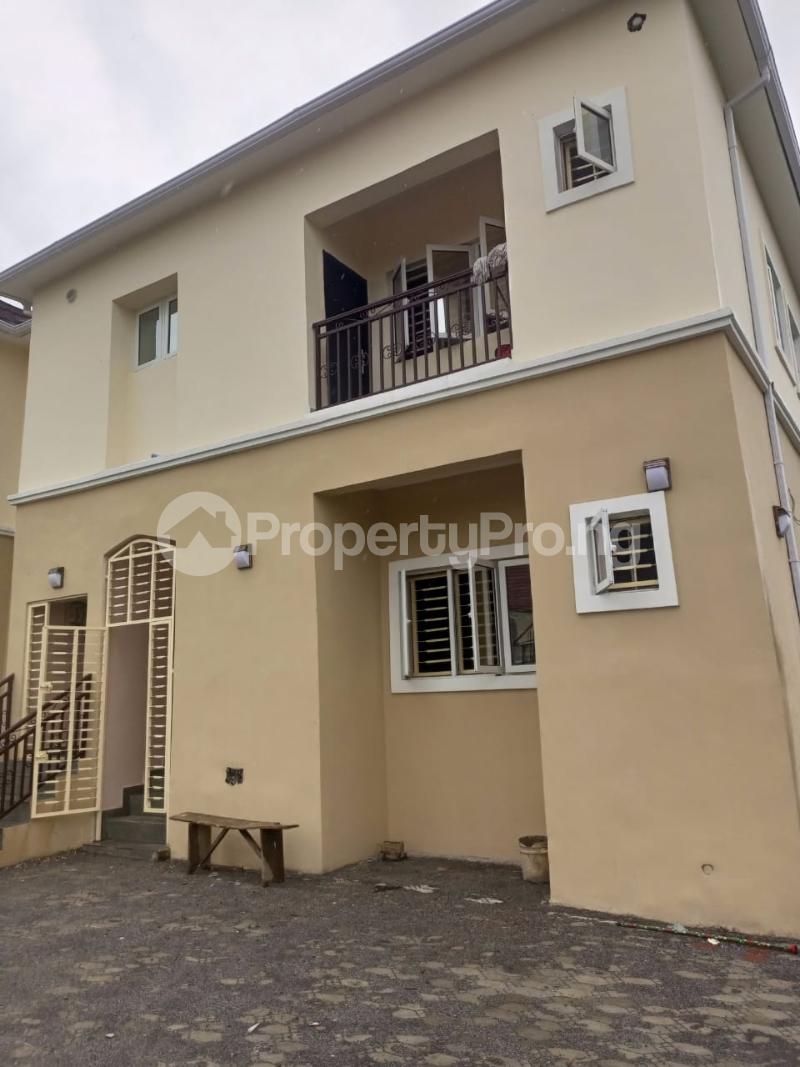 2 bedroom House for rent Off Airport Road Lugbe Abuja