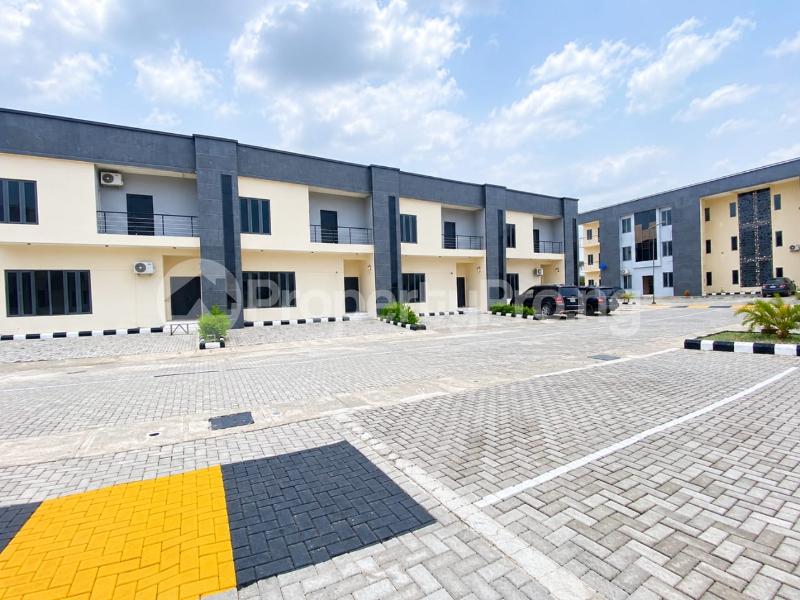 2 bedroom House for rent Estate, Abraham Adesanya Abraham adesanya estate Ajah Lagos