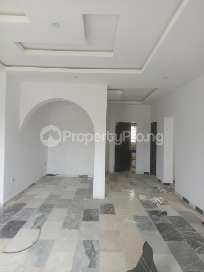 2 bedroom Flat / Apartment for rent Transformer Bucknor Isolo Lagos - 2
