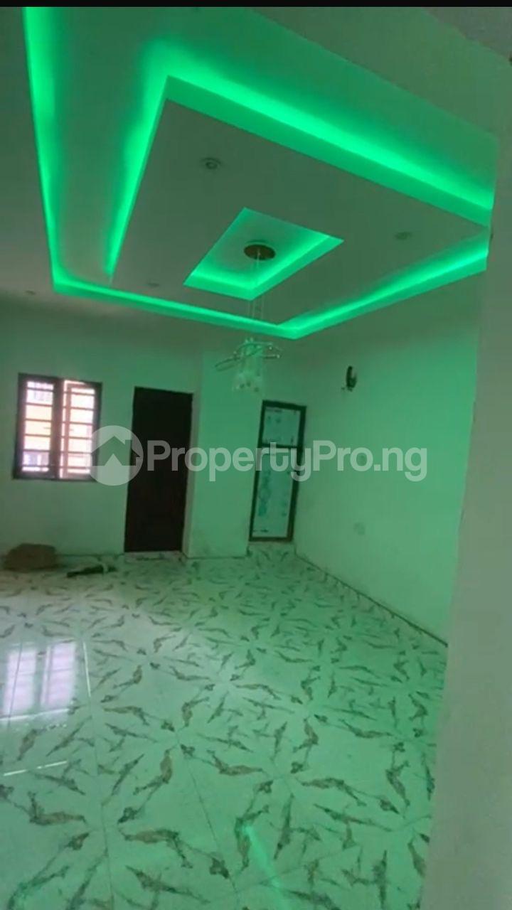 2 bedroom House for rent Off Pedro Road Gbagada Lagos