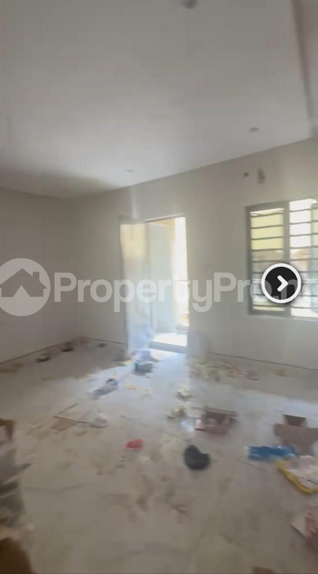 2 bedroom House for rent Emmanuel High Estate Ogudu Lagos