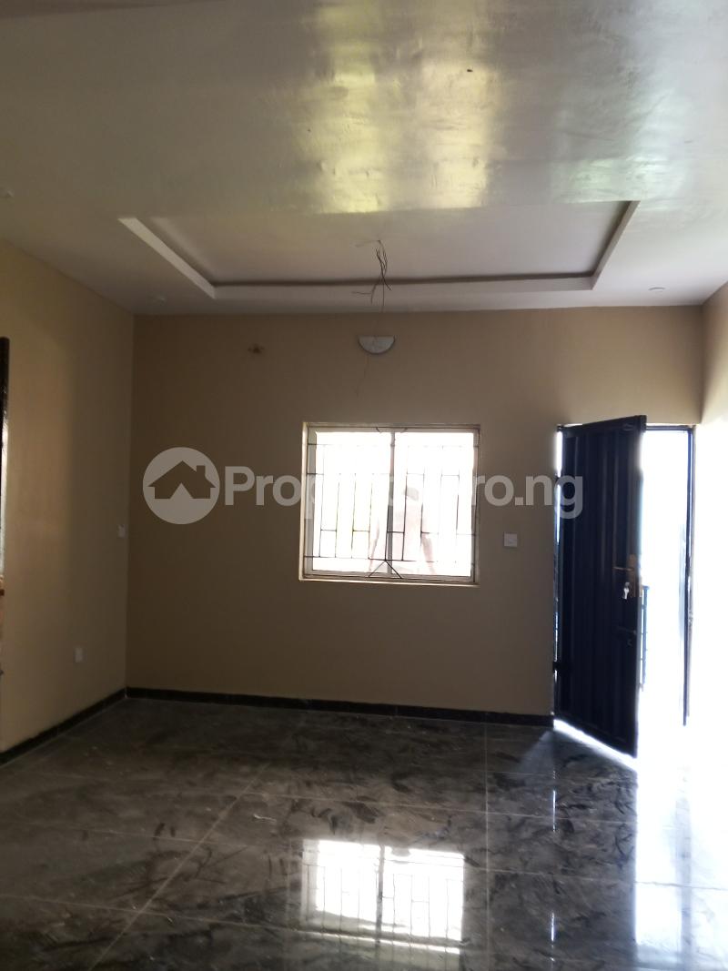 2 bedroom Flat / Apartment for rent I.k.j Bus Stop Bucknor Estate Bucknor Isolo Lagos