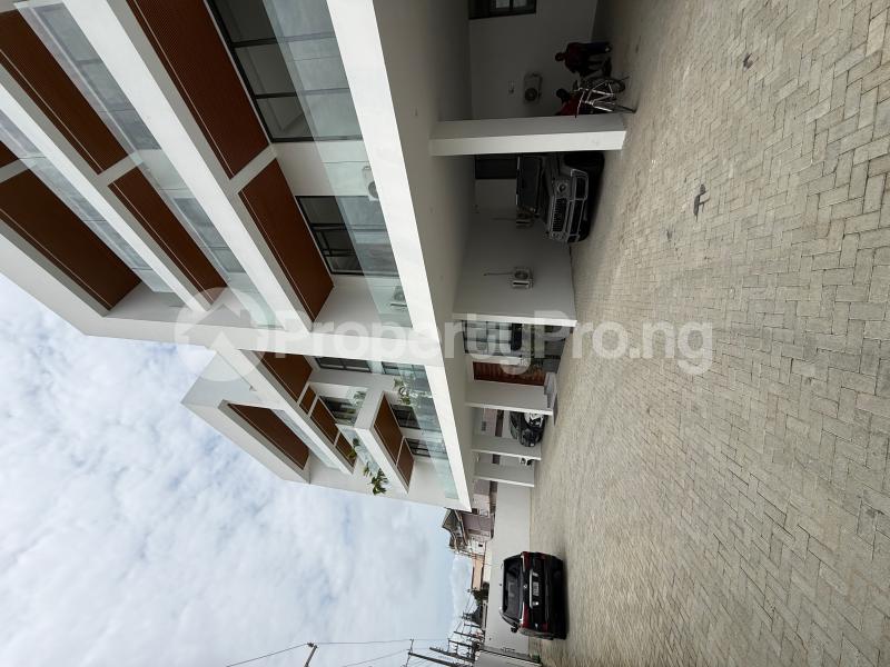 2 bedroom Flat / Apartment for sale Lekki Phase 1 Lekki Lagos