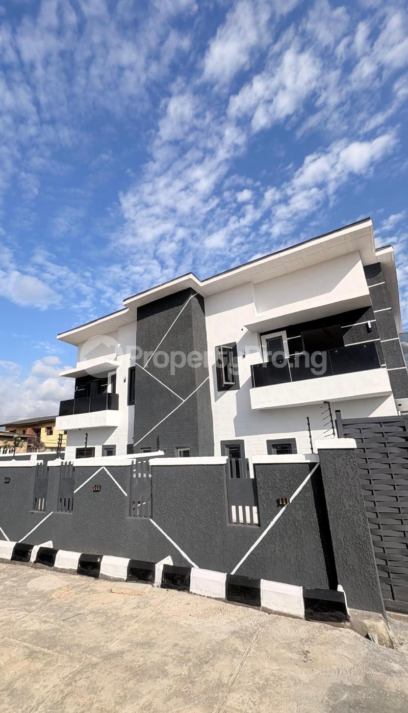 5 bedroom House for sale Springfield Hotel, Eleyele Ibadan Oyo