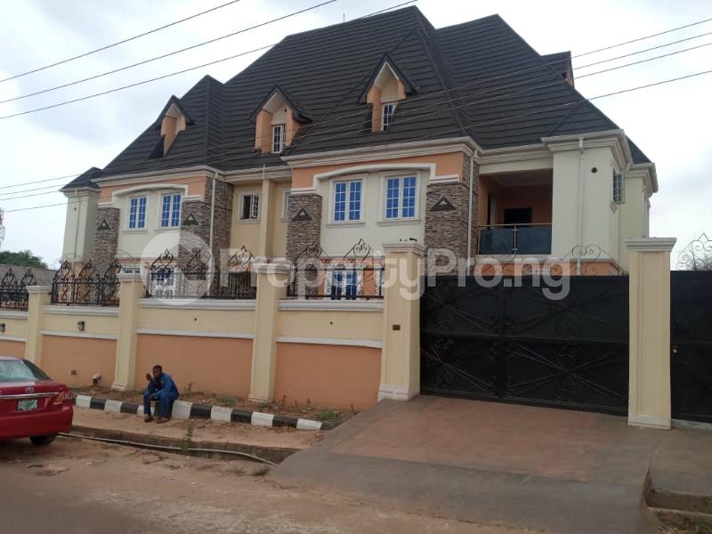 5 bedroom House for sale Gra(overlooking Golf Course) Enugu Enugu