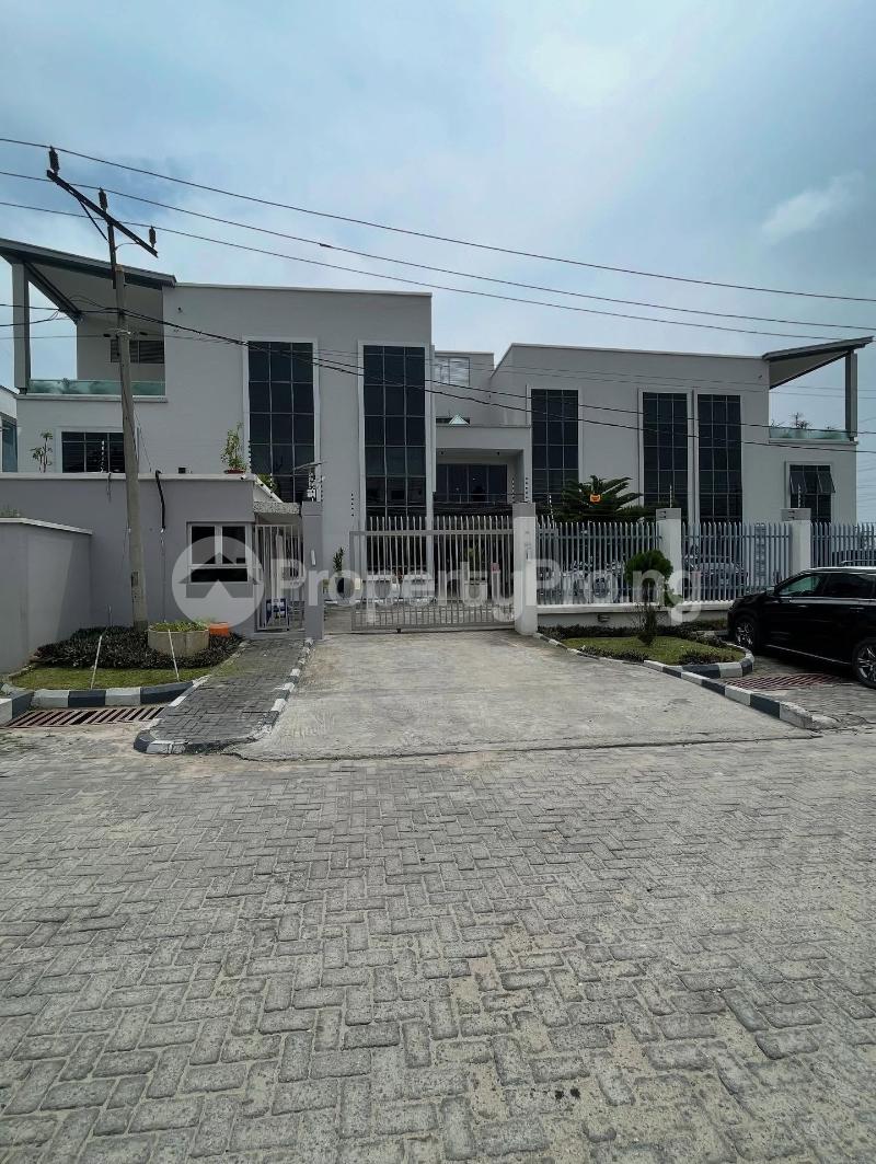 Commercial Property for rent Lekki Phase 1 Lekki Lagos