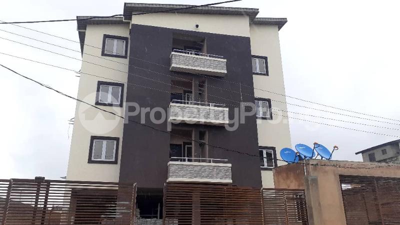 2 bedroom House for sale ... Aguda Surulere Lagos