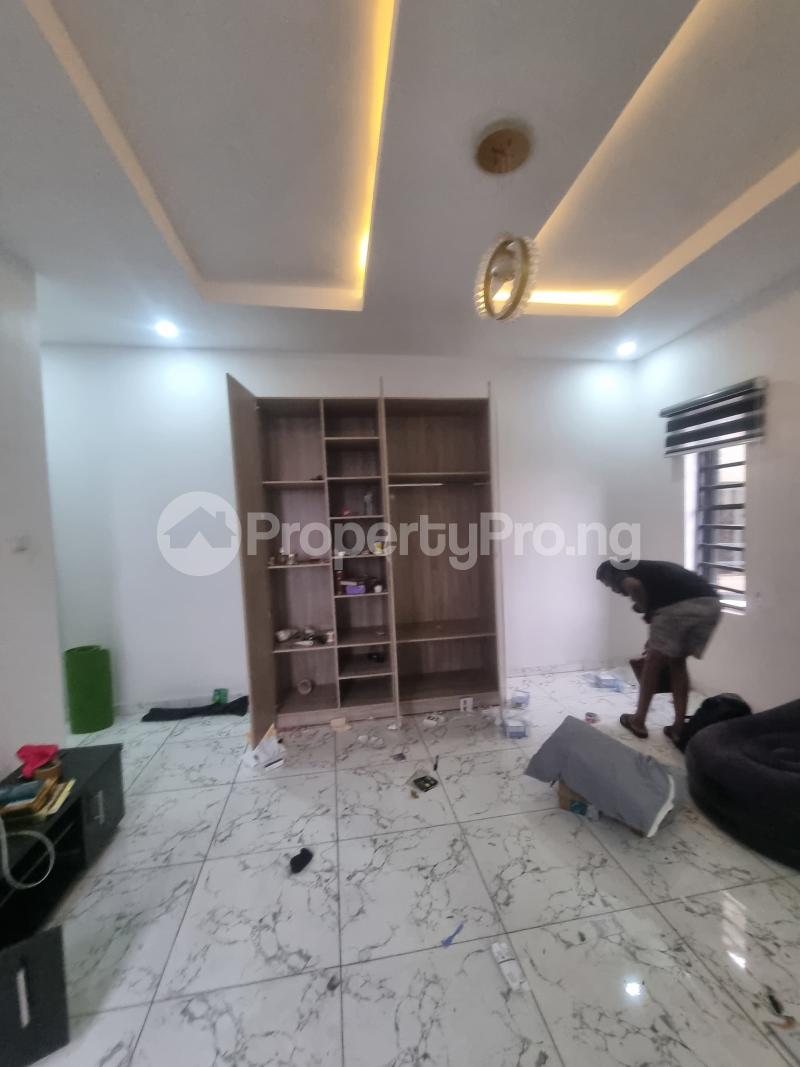 2 bedroom Flat / Apartment for rent Omole phase 1 Ojodu Lagos - 5