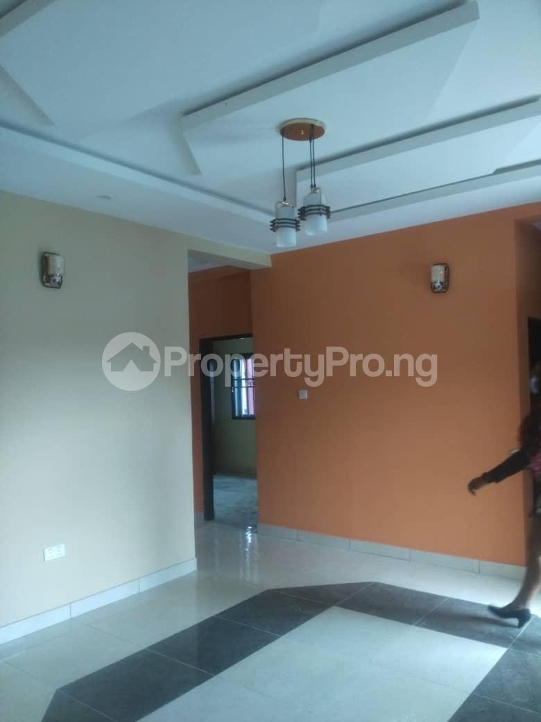2 bedroom Flat / Apartment for rent Cole Street Ogunlana Surulere Lagos