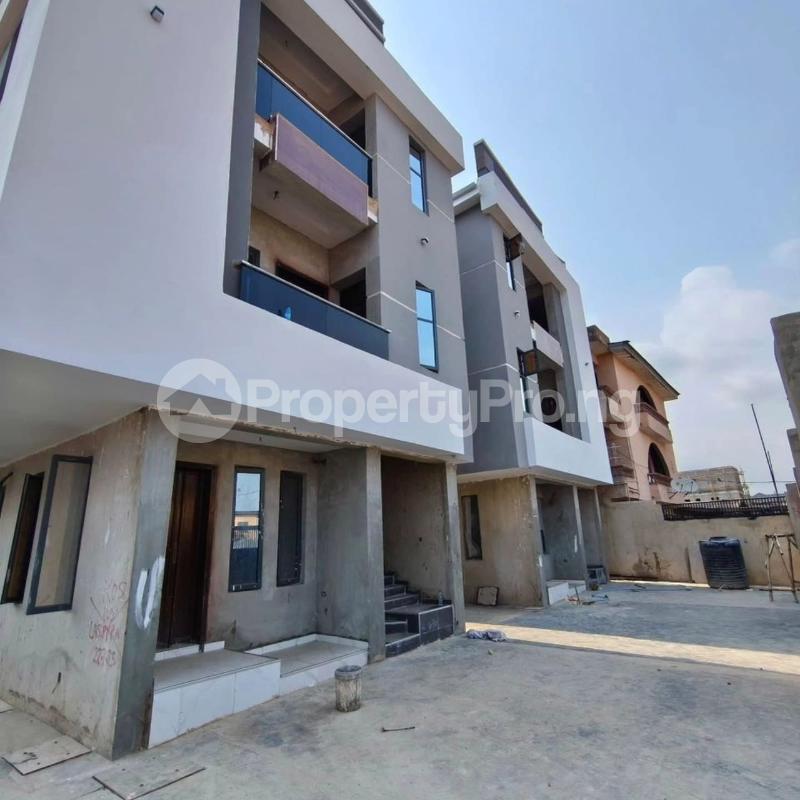 2 bedroom Flat / Apartment for sale  Gbagada Lagos