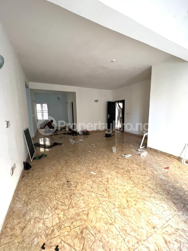 2 Bedroom Flat / Apartment in Gwarinpa Abuja Flat / Apartment for