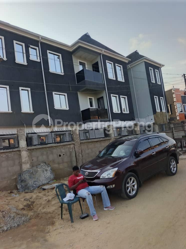 2 bedroom Flat / Apartment for rent Onipan, Somolu, Lagos Shomolu Lagos
