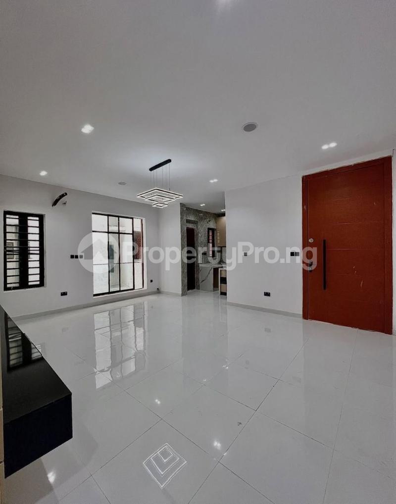 2 bedroom Flat / Apartment for rent Ologolo Lekki Lagos