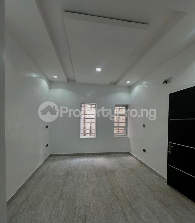 2 bedroom House for sale Awolowo way Ikeja Lagos
