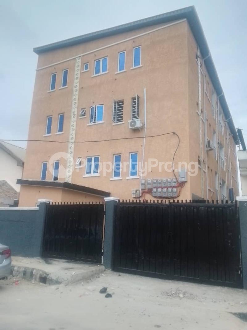 2 bedroom House for sale Alagomeji Yaba Lagos