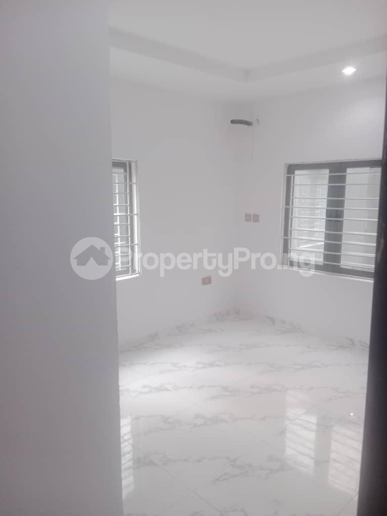 2 bedroom Commercial Property for rent Mende Maryland Lagos - 0