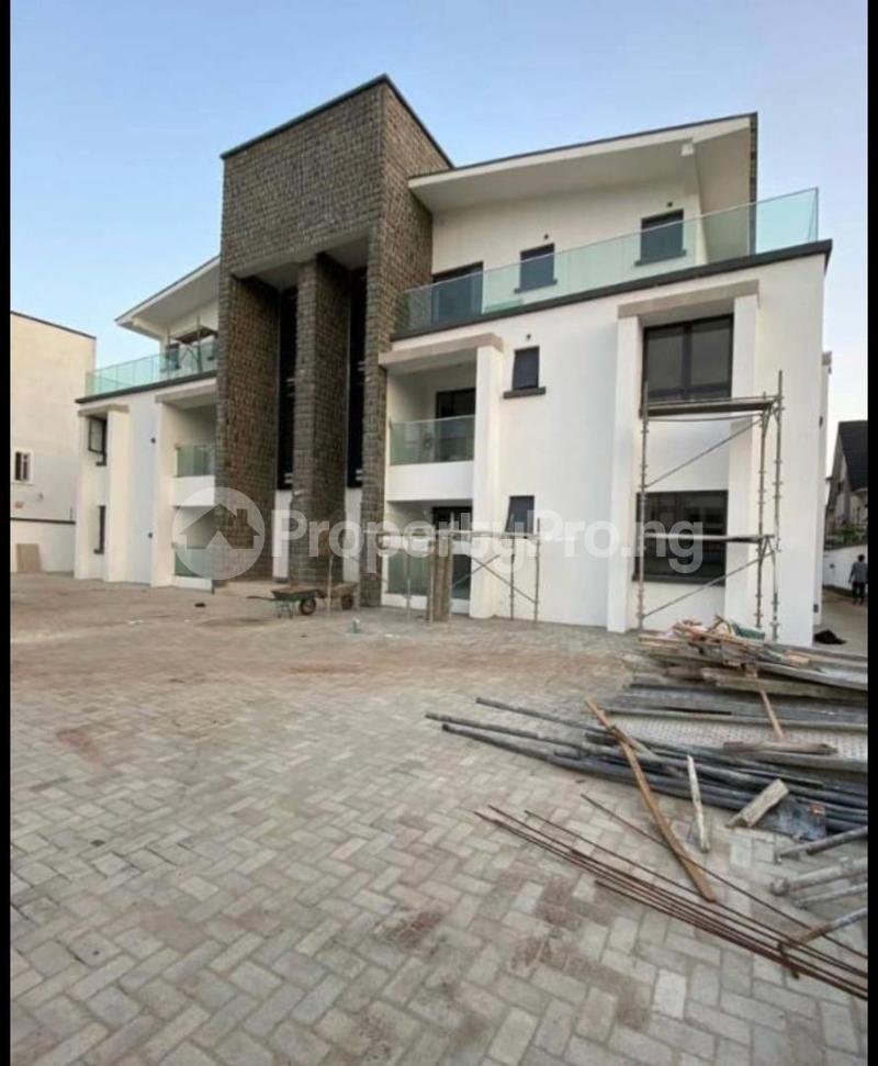 2 bedroom House for rent Lekki Phase 1 Lekki Lagos