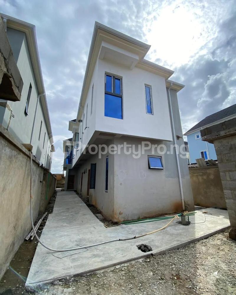 2 bedroom House for sale Olowora Magodo Kosofe/Ikosi Lagos