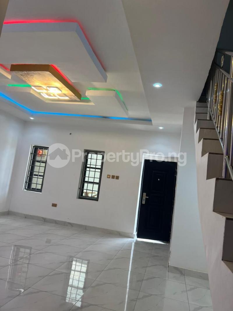 2 bedroom House for rent Dakwo, After Sunnyvale Estate Galadinmawa Abuja