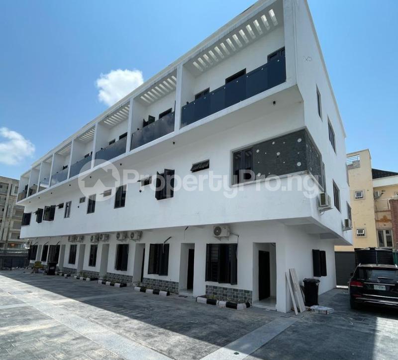 2 bedroom House for rent Off Freedomway Lekki Phase 1 Lekki Lagos