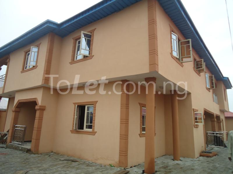 2 bedroom Flat / Apartment for rent Phase 2 Lakowe Ajah Lagos