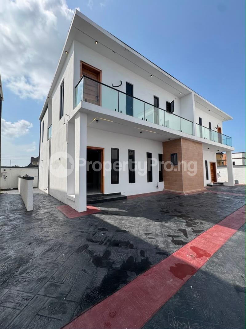 4 bedroom House for sale Ajah Lagos