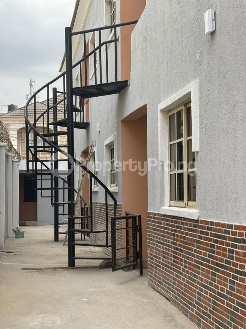 3 bedroom Flat / Apartment for rent Magodo Estate Phse1 Magodo Kosofe/Ikosi Lagos
